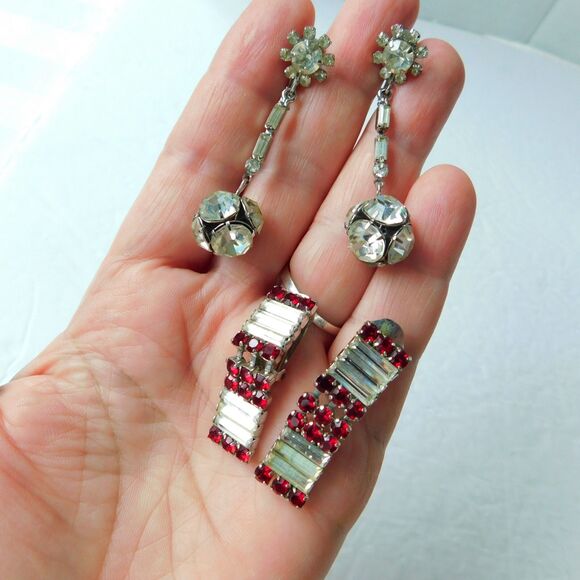 Vintage Clear & Red Rhinestone Clip-On Earrings, Lot of 2 Austria (Red) Dressy - Picture 16 of 16